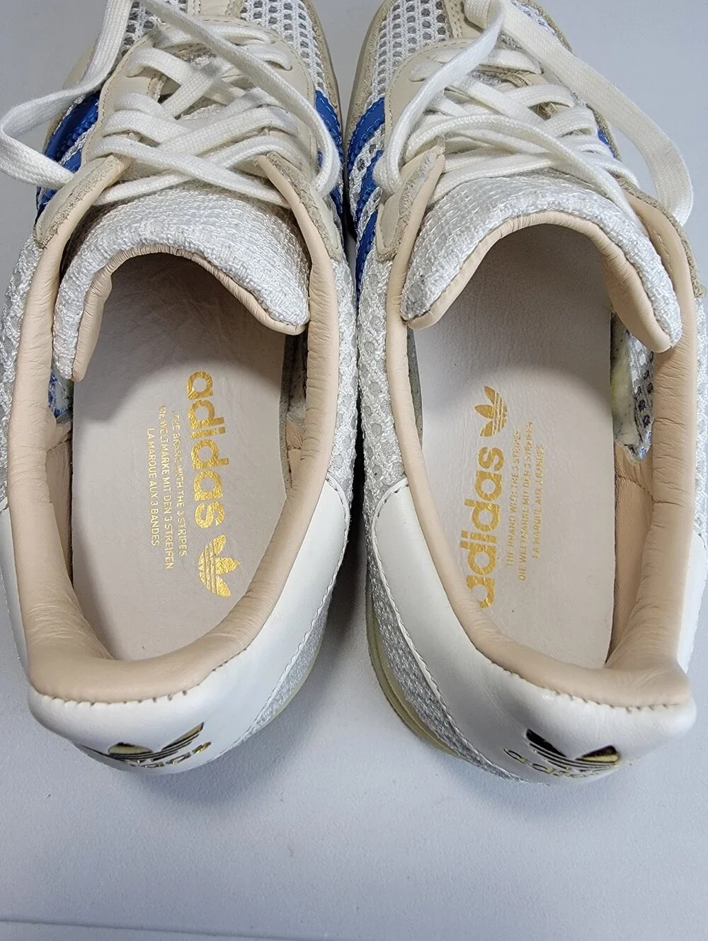 Adidas Originals Gazelle Indoor (Off White/Focus Blue/Warm Vanilla) Shoes Mens 7
